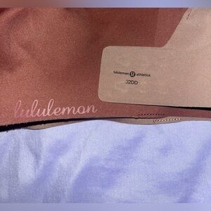 Lululemon Athletica 32DD ***read description***